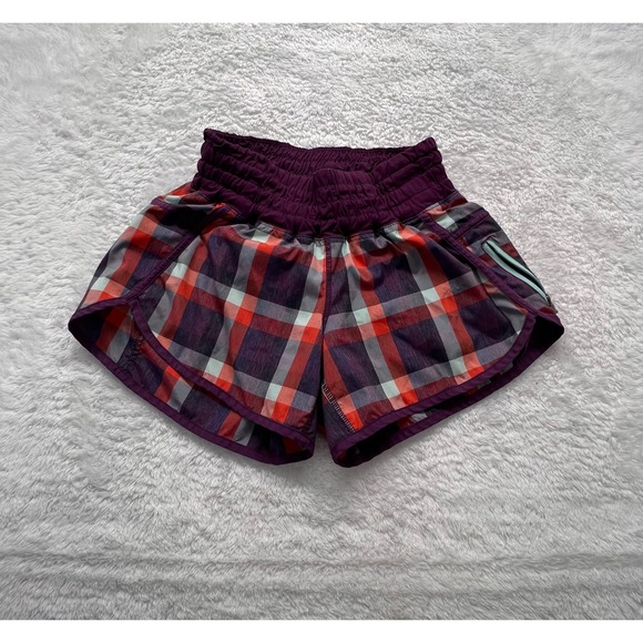 lululemon athletica Pants - Lululemon Hotty Hot High Rise Plaid Shorts Size 4 Purple Red Activewear 4"inseam